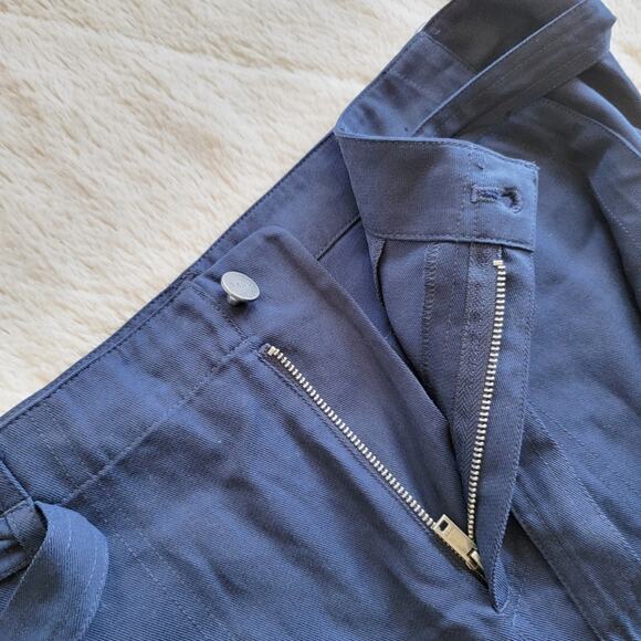 DKNY Living Linear Midrise Crop Joggers - Picture 4 of 6